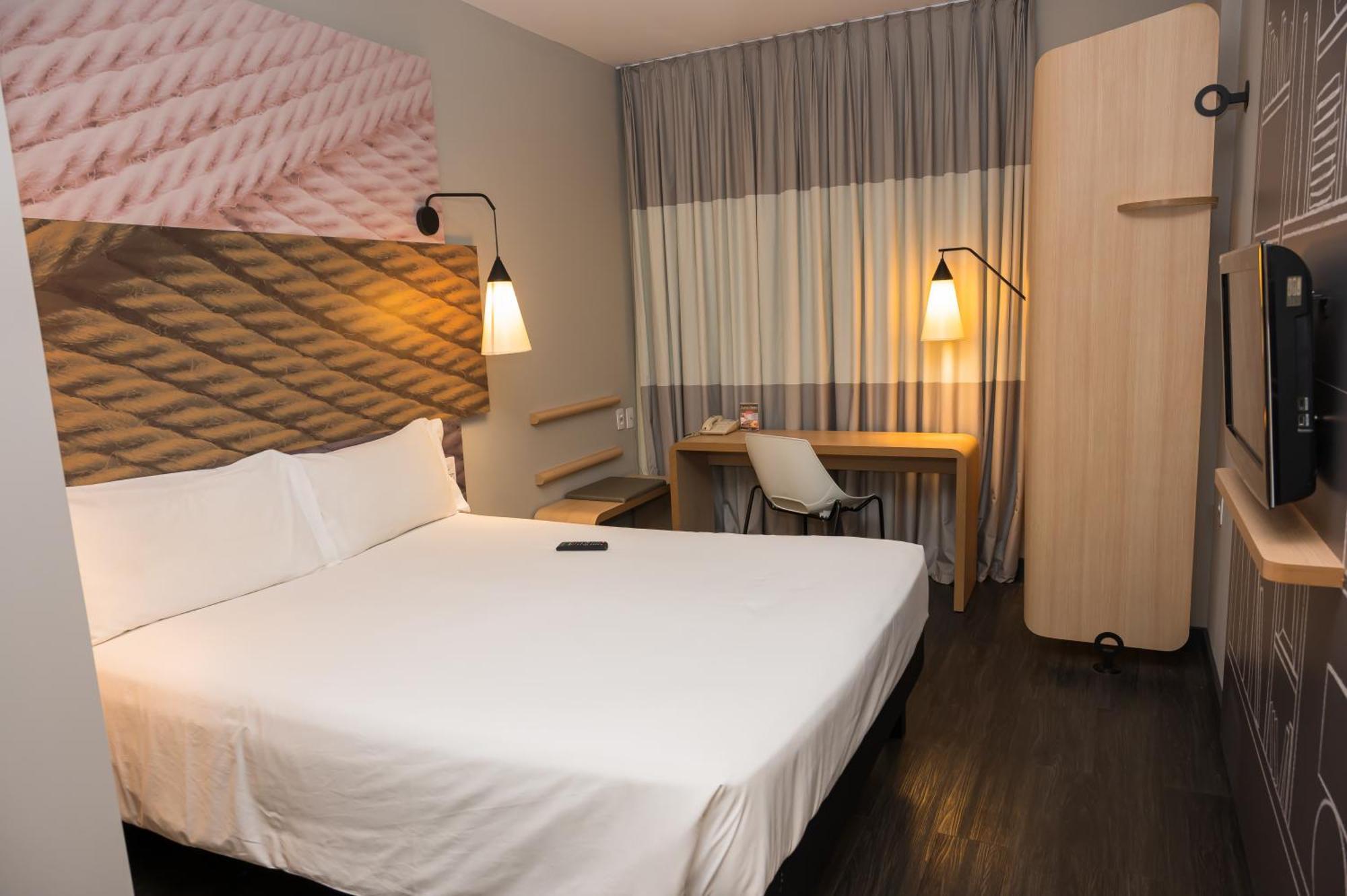 Hotel Ibis Ribeirao Preto Shopping Esterno foto