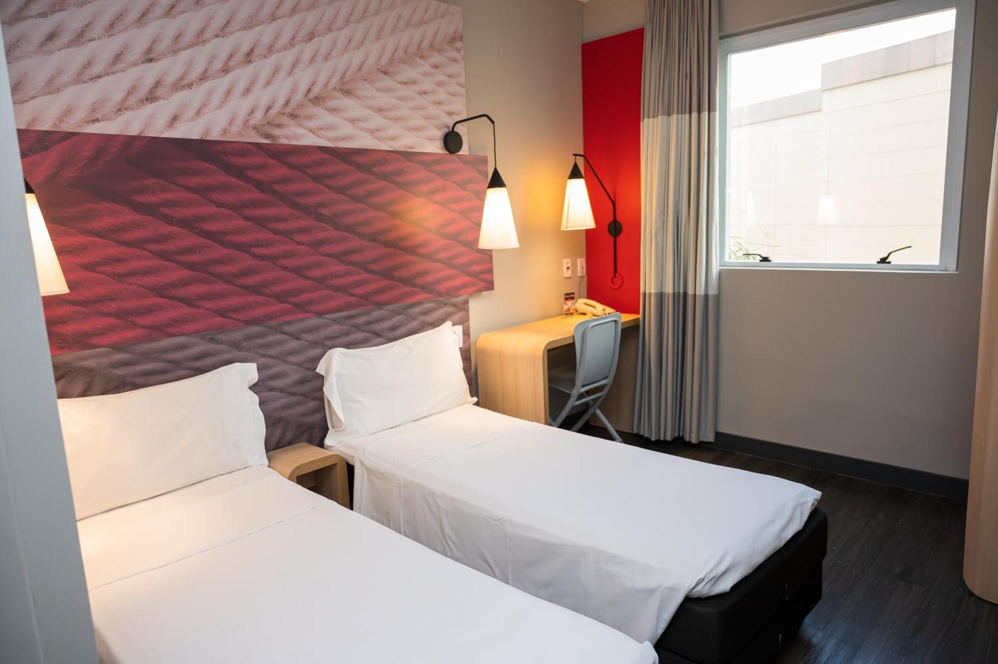 Hotel Ibis Ribeirao Preto Shopping Esterno foto
