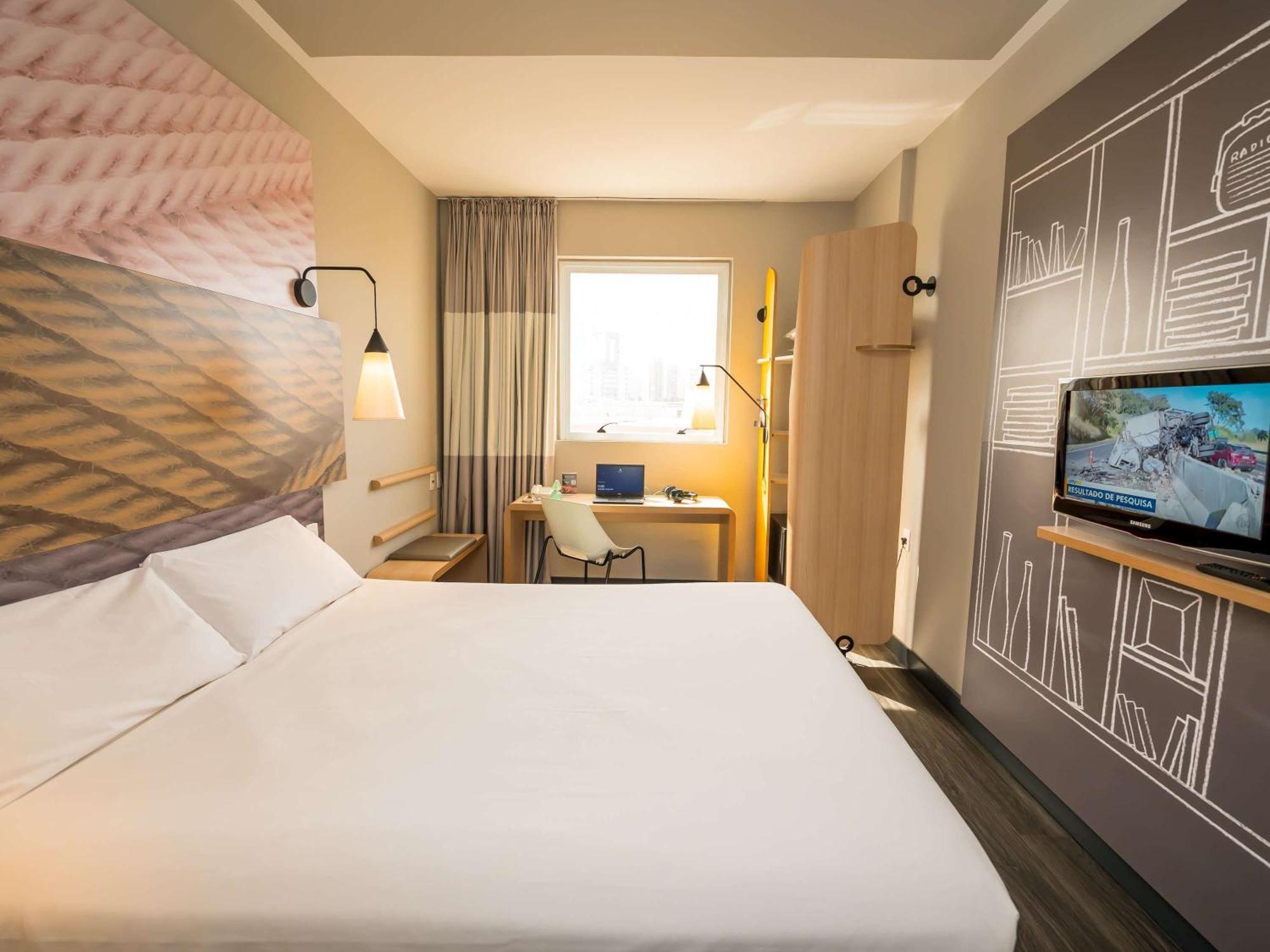 Hotel Ibis Ribeirao Preto Shopping Esterno foto